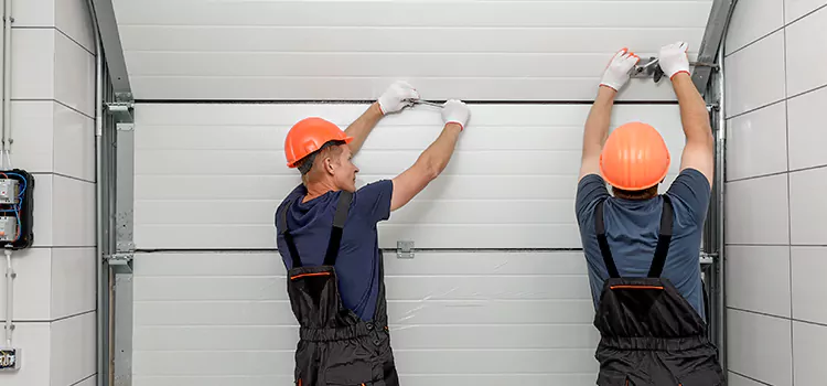 Choose Us for Your Garage Door Needs in Lincoln Park
