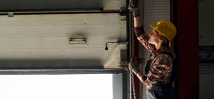 Addressing Common Garage Door Stoppage Issues in Lincoln Park, MI