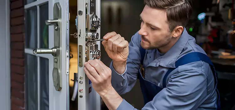 Residential Lock Installation Lincoln Park
