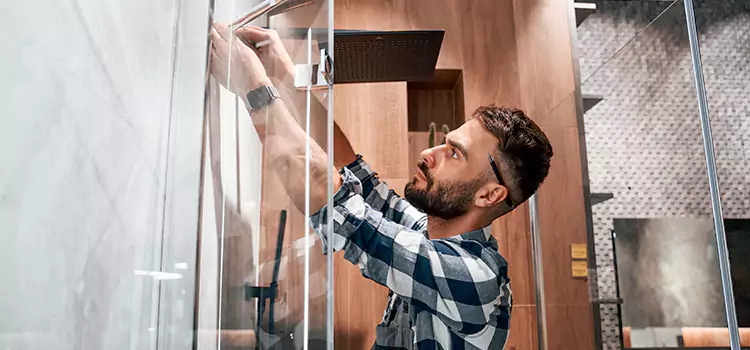 Replace Shower Doors with Frameless Lincoln Park