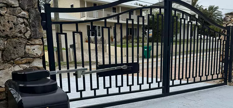 Swing Gate Opener with Keypad Lincoln Park