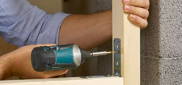 Jimmy Proof Deadbolt Repair Lincoln Park